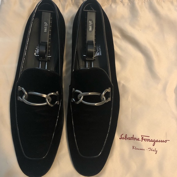 Salvatore Ferragamo Formal Slip-On Velvet Loafers main image 4